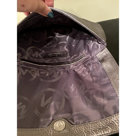 Michael Kors Silver-Grey Leather Envelope/Foldover Clutch with Double Flap - Picture 8 of 9